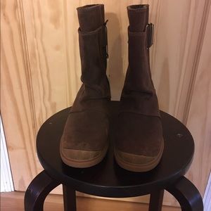 Sorel Toronto mid boot. Clearance!