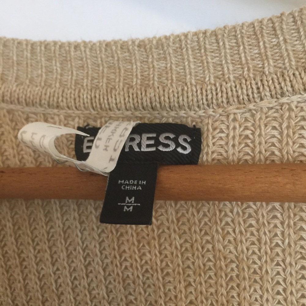 Medium, Oversized Express Sweater! - image 2