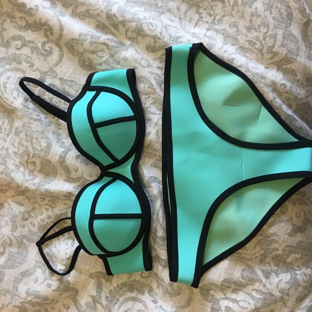 Triangl swim set