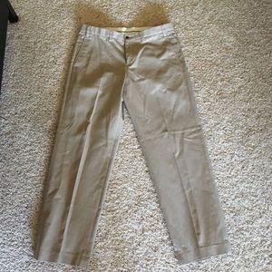 NWOT Eddie Bauer Chinos