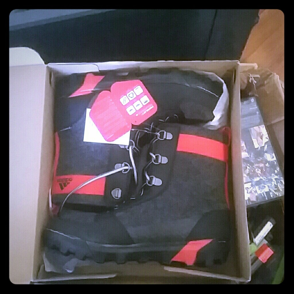 Adidas winter boots