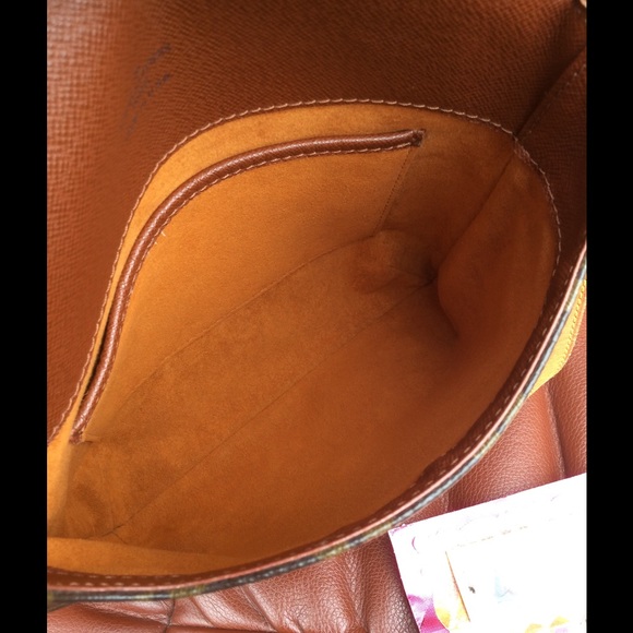 🔴SOLD🔴Authentic Louis Vuitton Musette Salsa - Picture 2 of 8