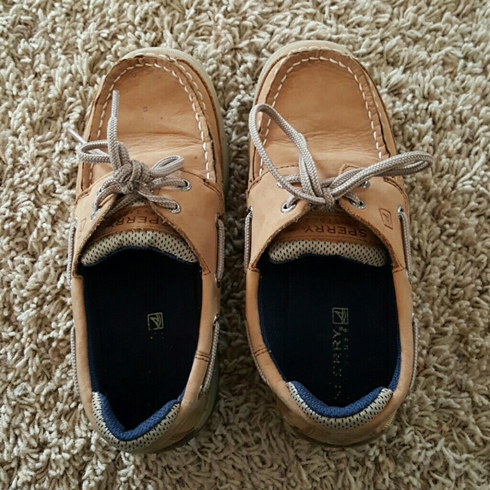 Speery shoes