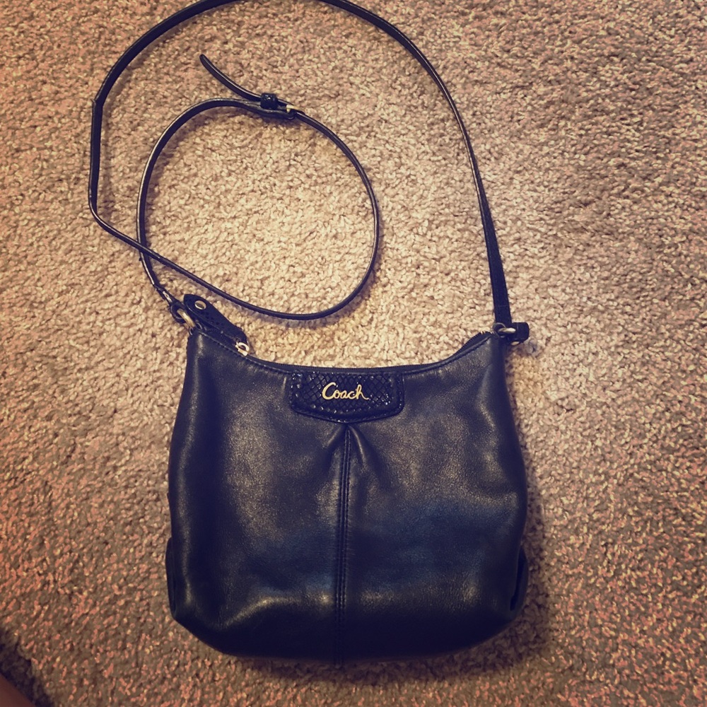 Coach crossbody purse