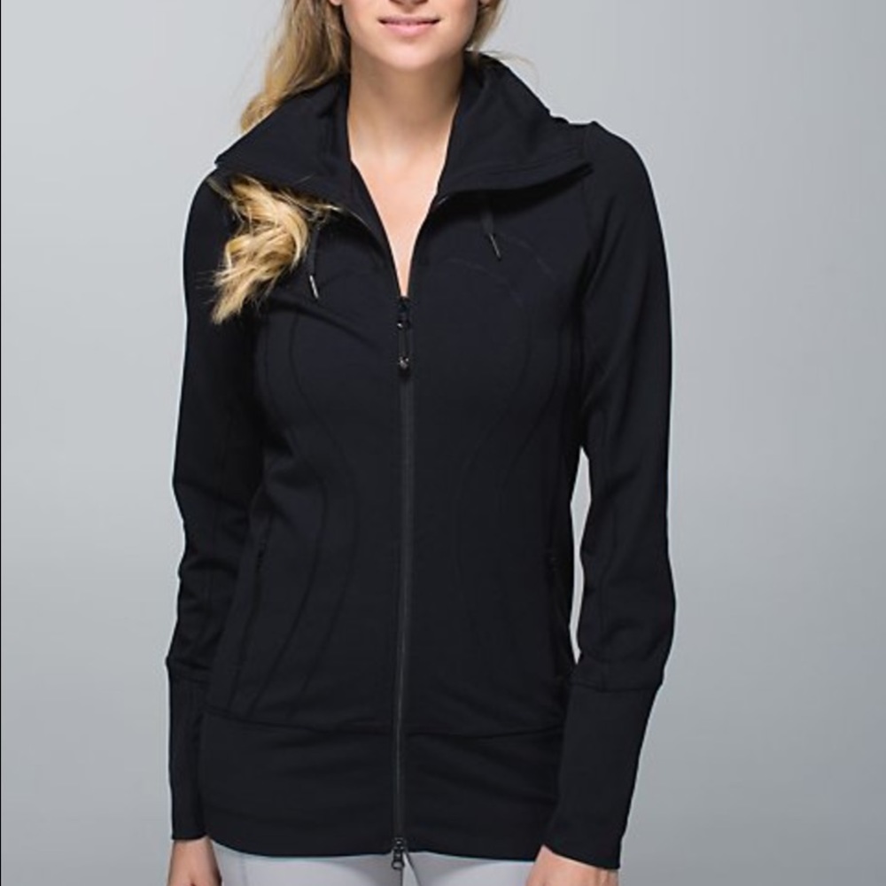 Black lulu lemon jacket