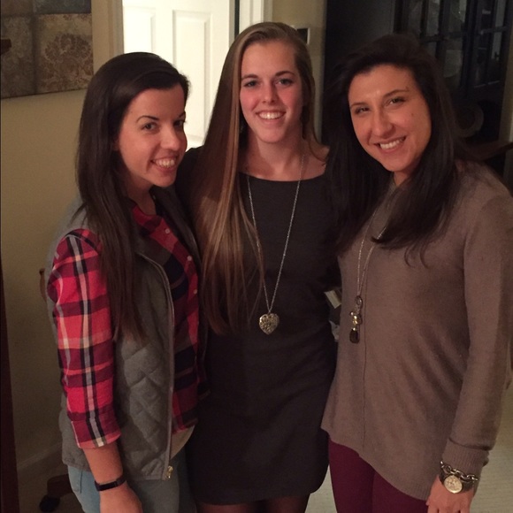 Meet your Posher, Katie - Picture 1 of 1