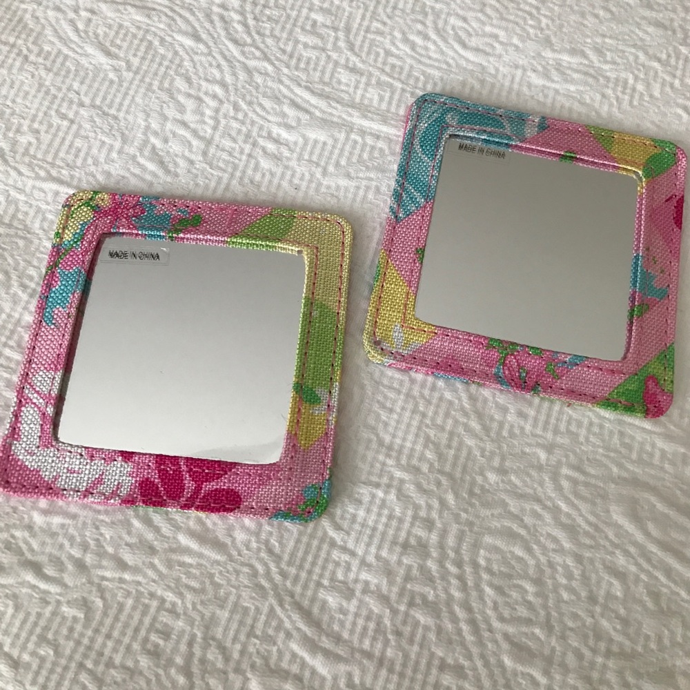 NEW Lilly Pulitzer for Estée Lauder Travel Mirror