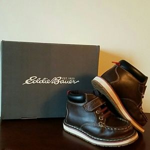 🎉Price Drop🎉 Eddie Bauer Brown Hikers