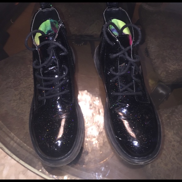Steve Madden boots