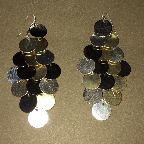 Earrings - Picture 3 of 4