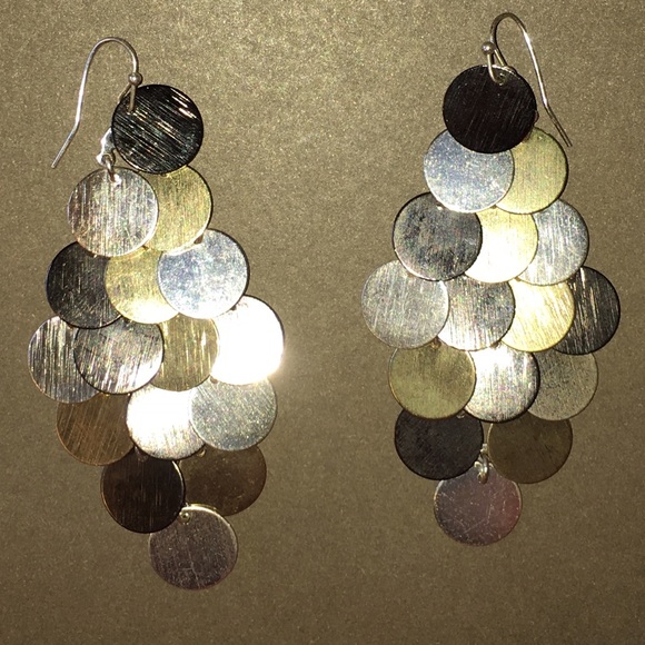 Earrings - Picture 4 of 4