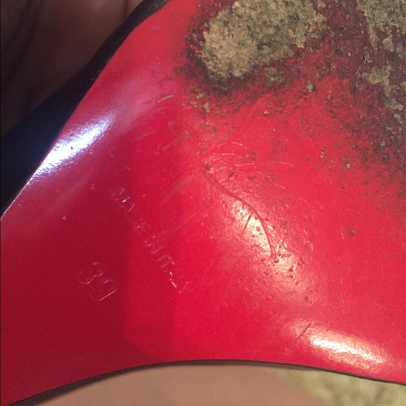 ‼️Price Reduced‼️ 🔥🔥Christian Louboutins🔥🔥 - Picture 6 of 7