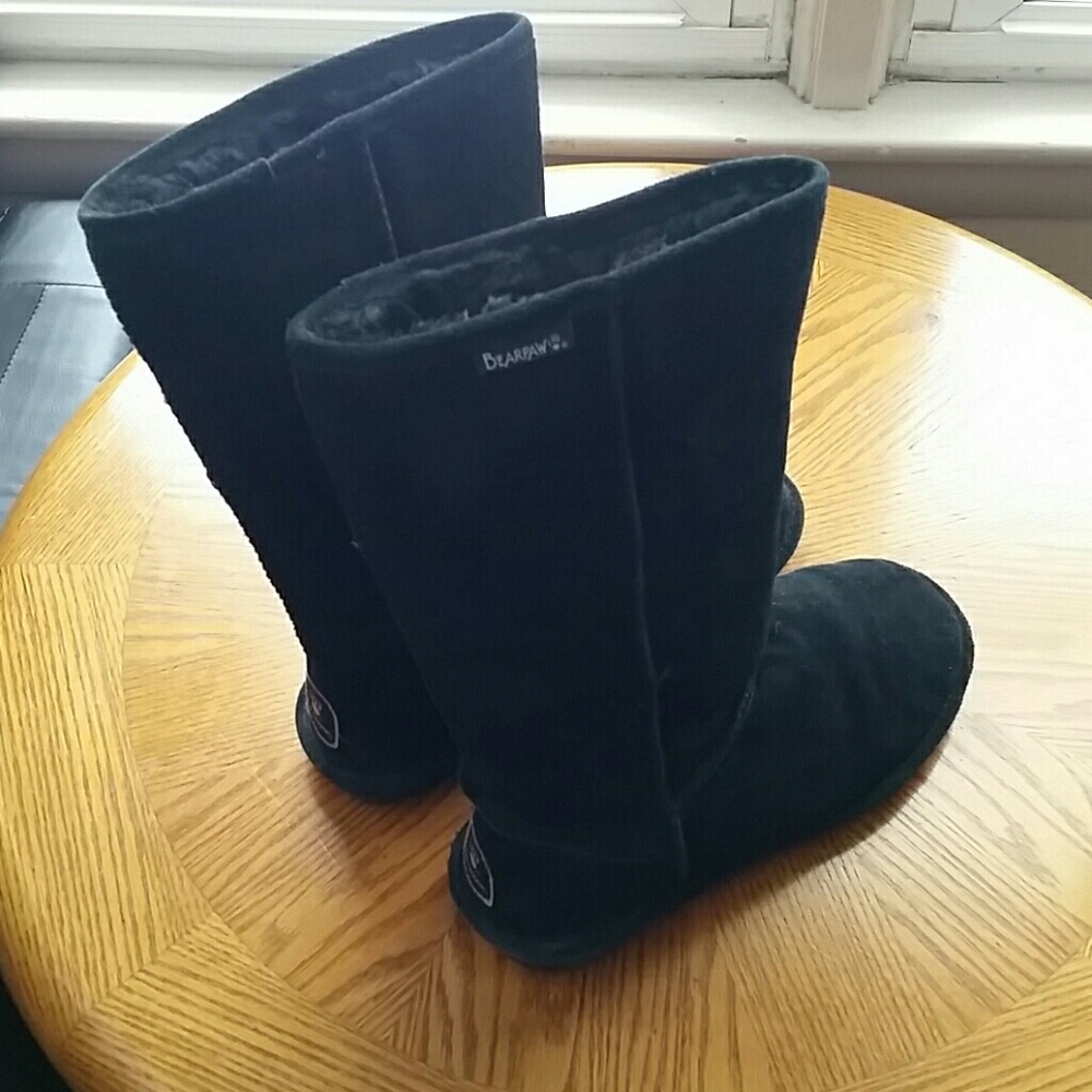 Black Bearpaw Tall Emma Boot