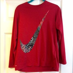 Men's Nike DriFit Long Sleeve Shirt
