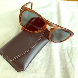 Persol Steve McQueen 714 Sunglasses