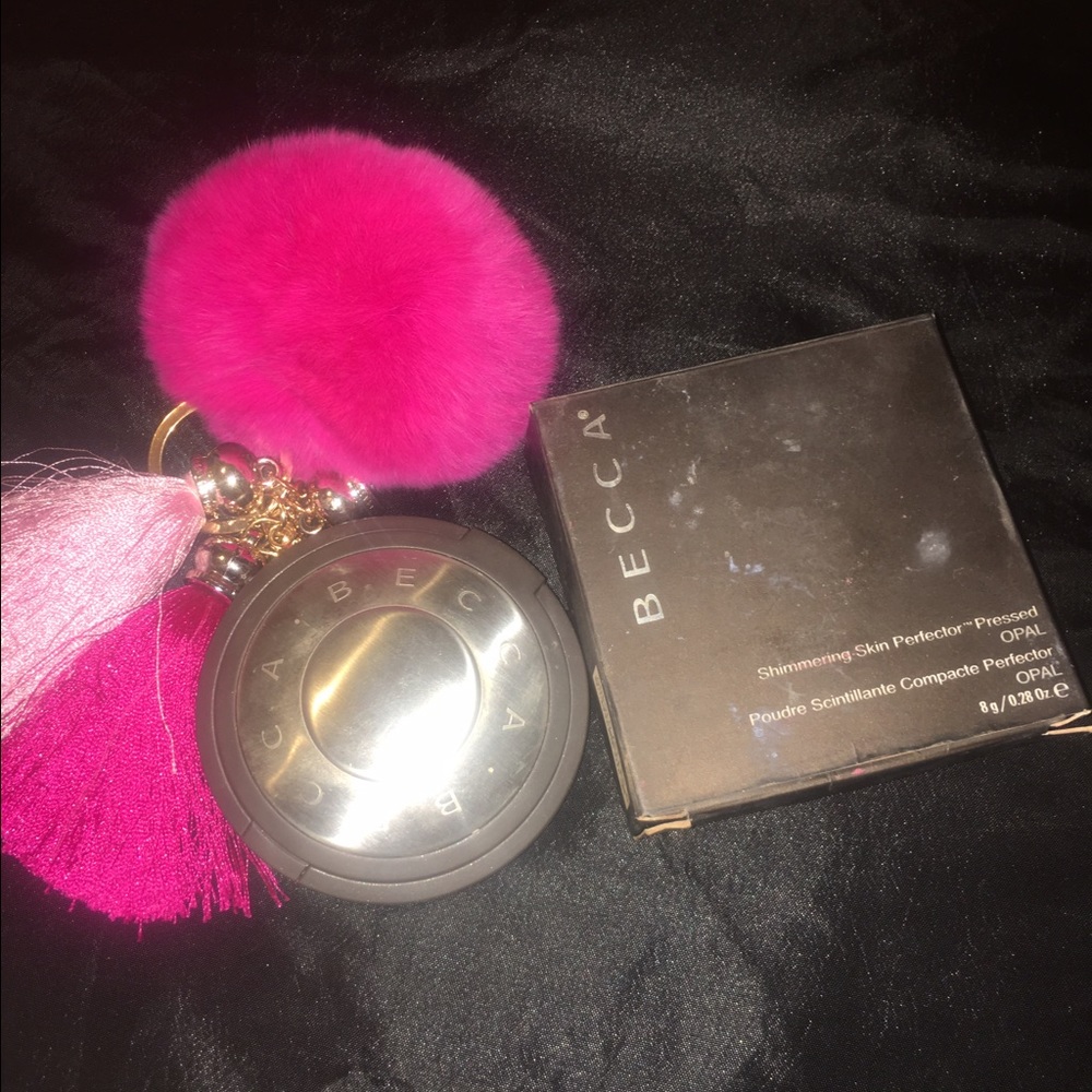 Becca Highlighter - Picture 2 of 3