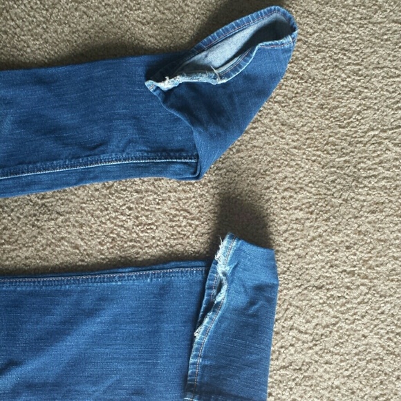 Jeans - Picture 2 of 3