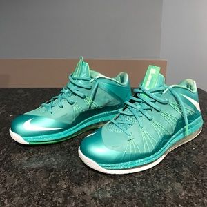 MAX AIR LEBRON X LOW