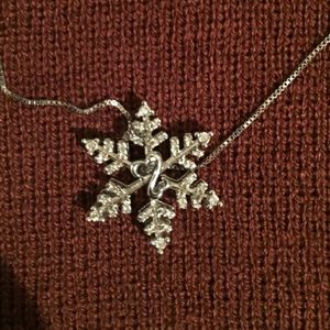 Kay Jewelers Jewelry - Open Hearts Snowflake Necklace Kay Jewelers Jewelry - Open Hearts Snowflake Necklace