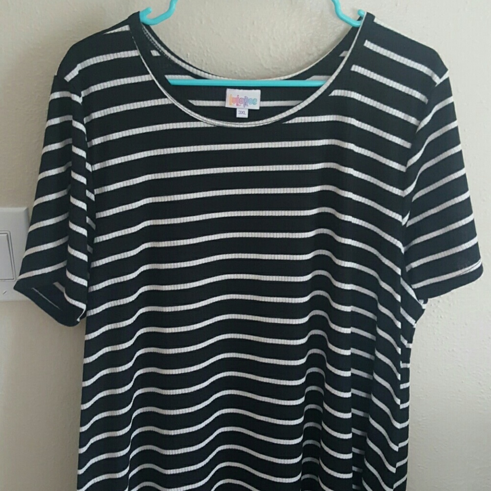 LuLaRoe Carly 3X Black and White Stripe