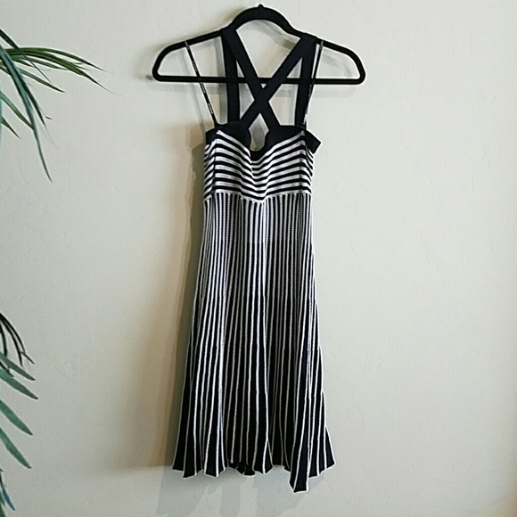 Bebe Halter Dress - Picture 2 of 4