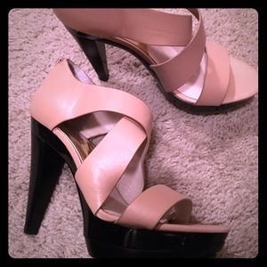 Michael Kors heels 👠