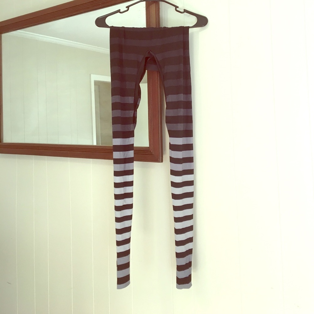 K. Deer Yoga Leggings
