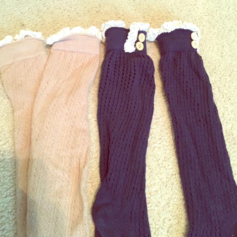 Knee high frilly boot socks!
