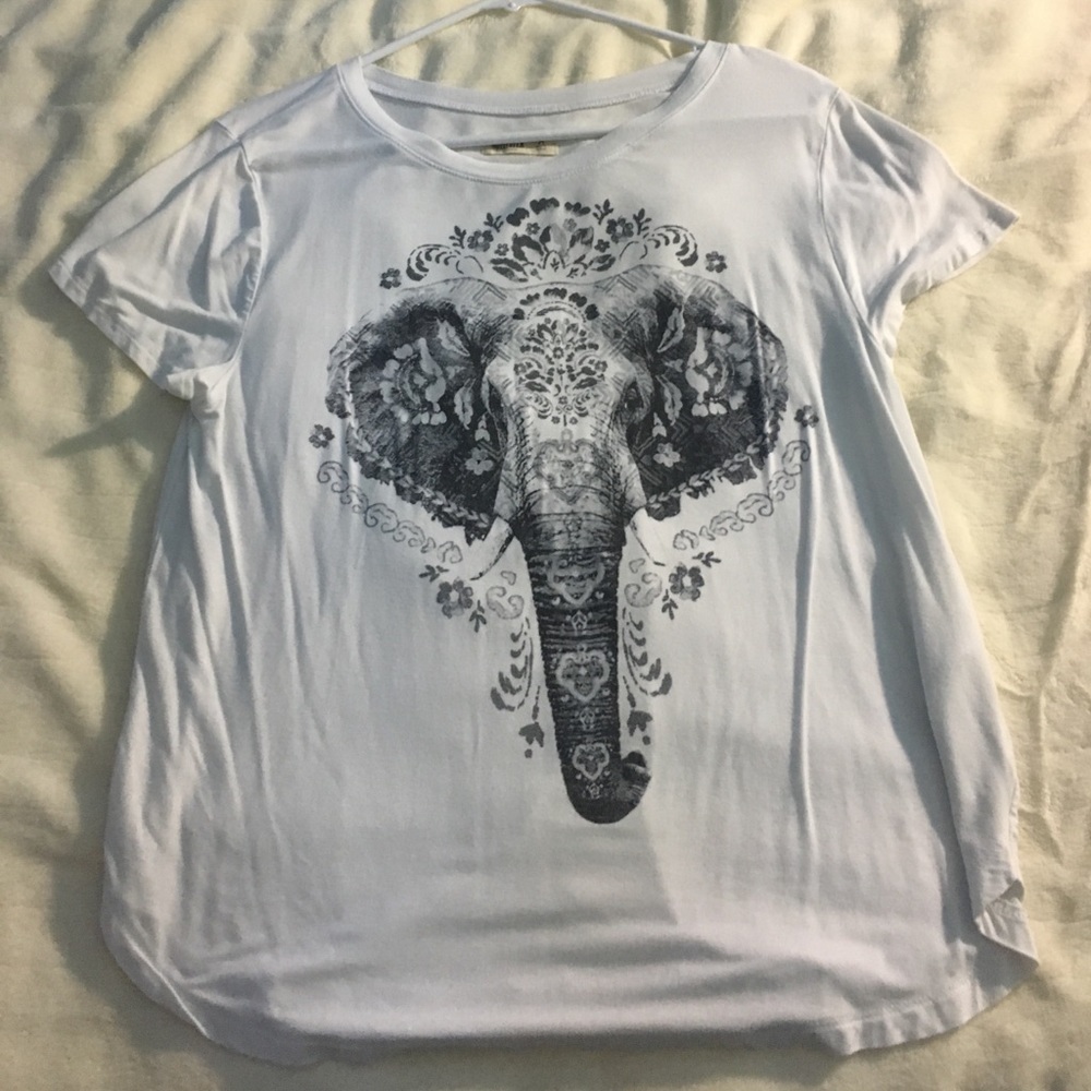 ✨ Graphic Top ✨