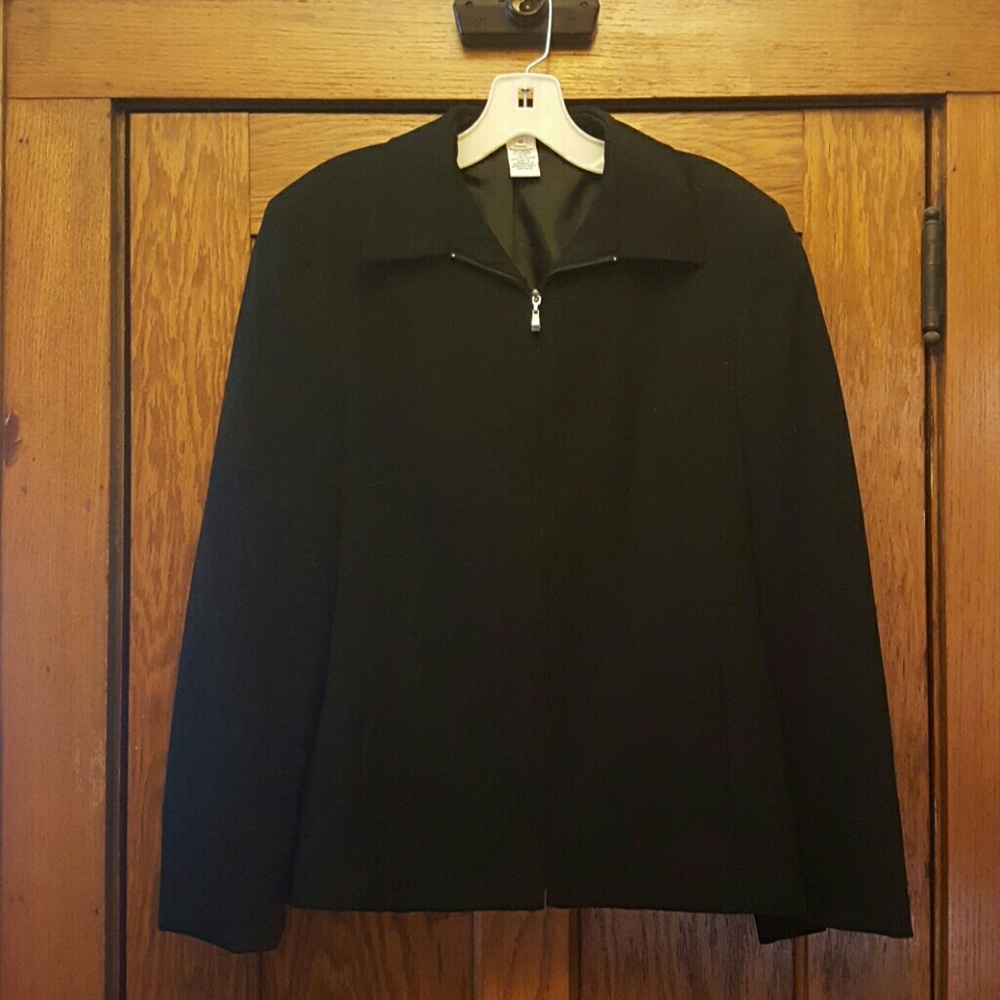 Nice zip up black blazer, medium