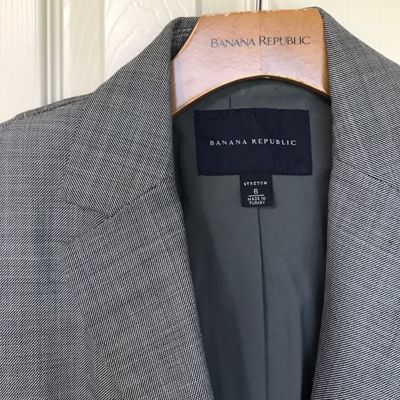 Banana Republic Jackets & Blazers - Banana Republic Suit