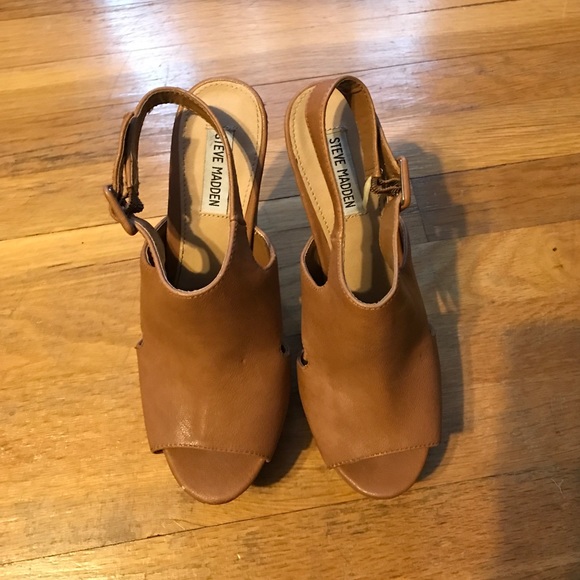 Steve Madden Platform Sandals (EDGEY) - Picture 4 of 5
