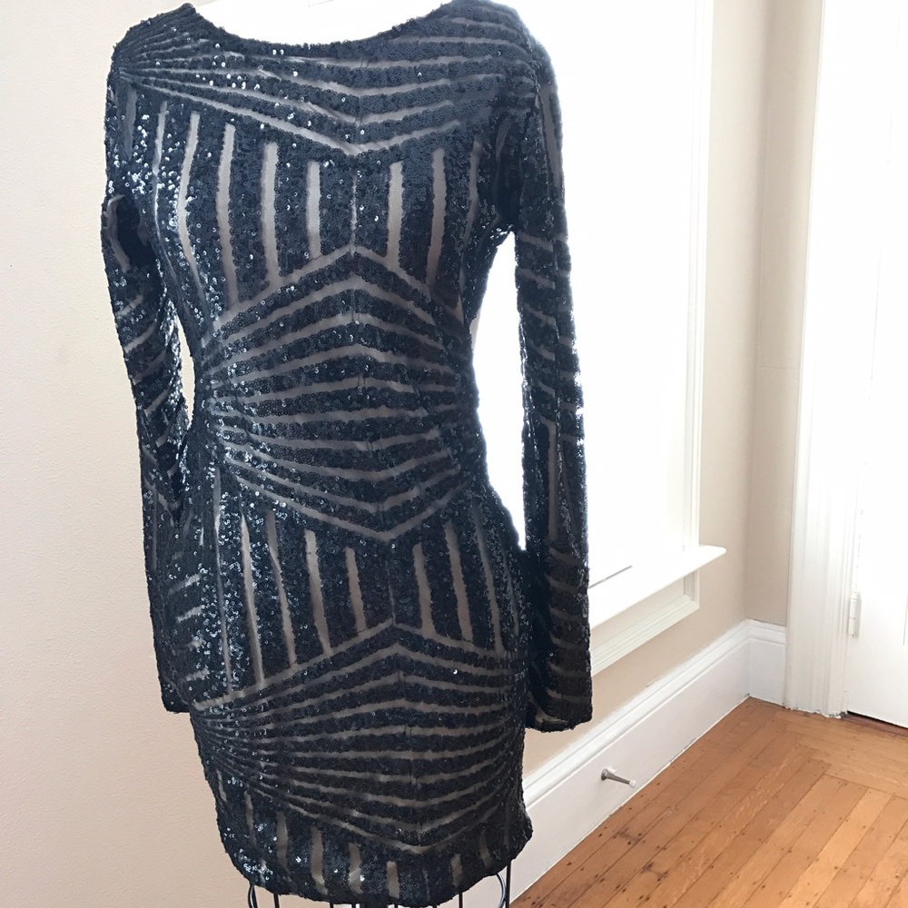 Black geometric lace dress