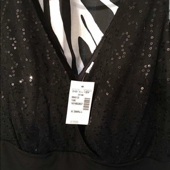 Black dress - Picture 2 of 3