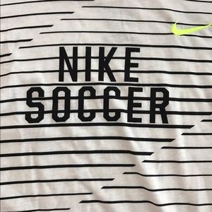 Women's Nike Soccer Athletic Fit Shirt Large