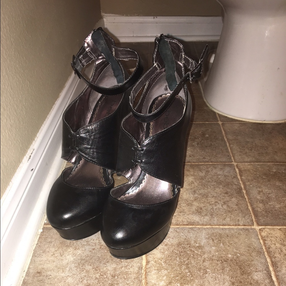 Bebe shoes