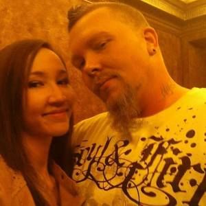 Meet your Posher, Naytė