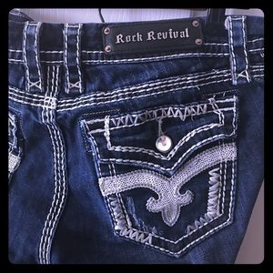 Size 29 Serena Easy Boot Rock Revival Jeans