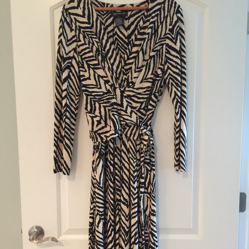 Jones New York dress