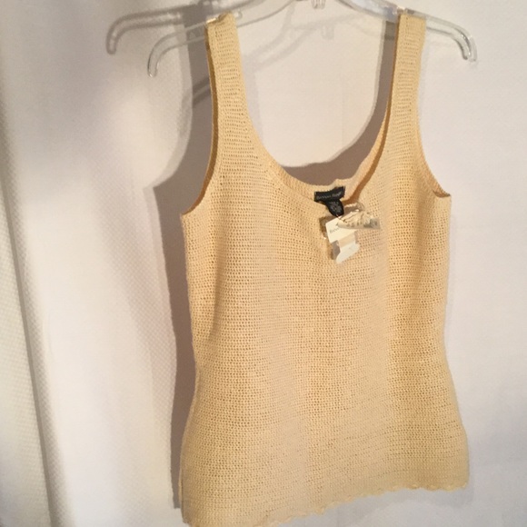 Banana Republic Tops - Banana republic knit tank top L creamy beige NWT