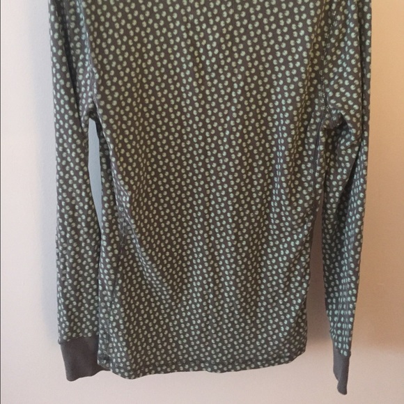 Adorable Old Navy Thermal - Picture 3 of 5