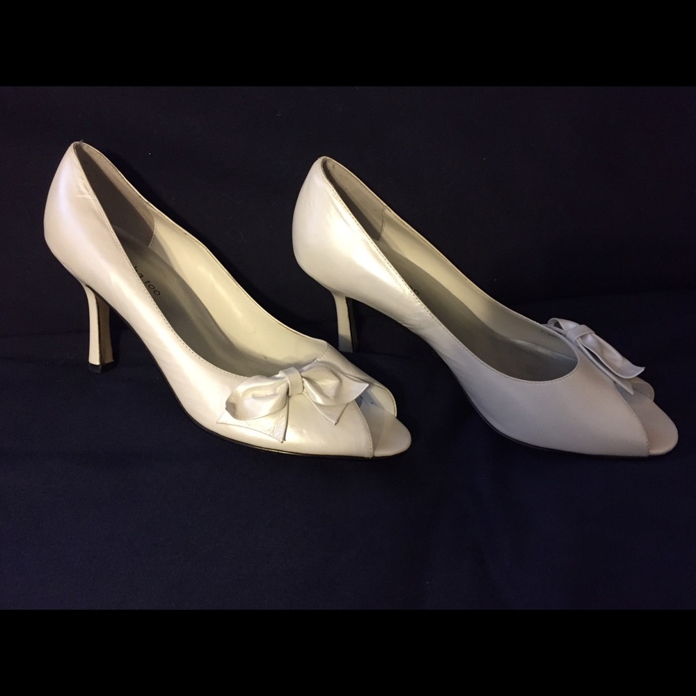 Wedding Shoes Peep toe pump 8 1/2