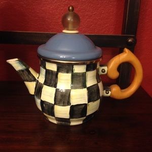 Retired Mackenzie Child's