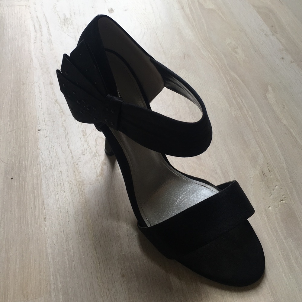 Apt 9 black heels