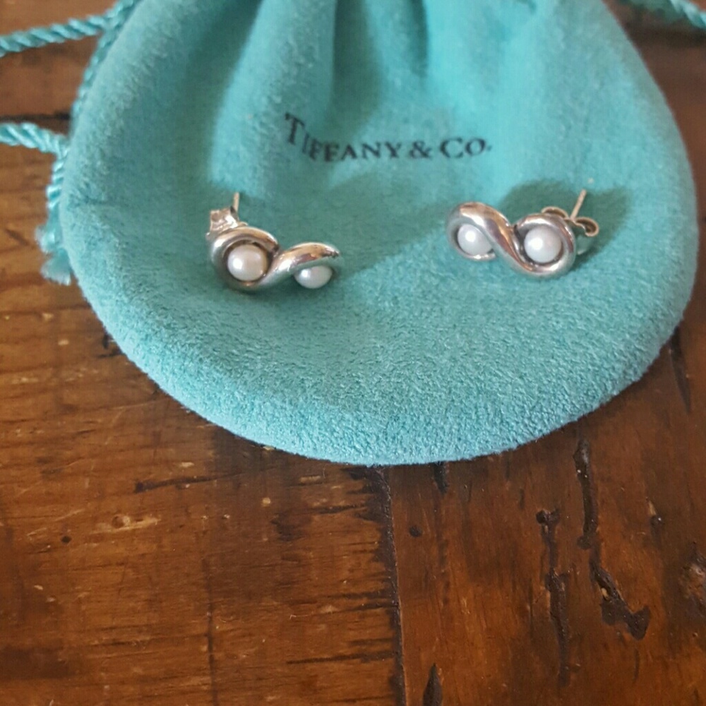 Authentic Tiffany's Infinity Pearl Earrings