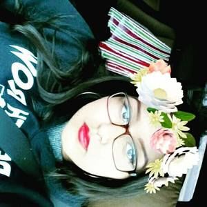 Meet your Posher, Karla