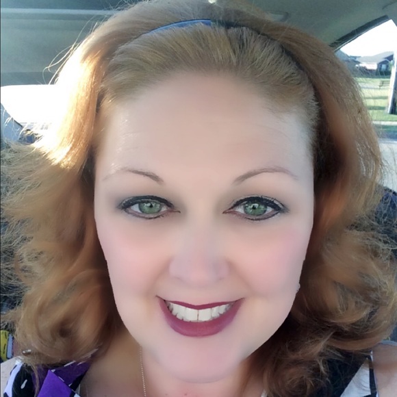 Meet your Posher, Jamie - Picture 2 of 2