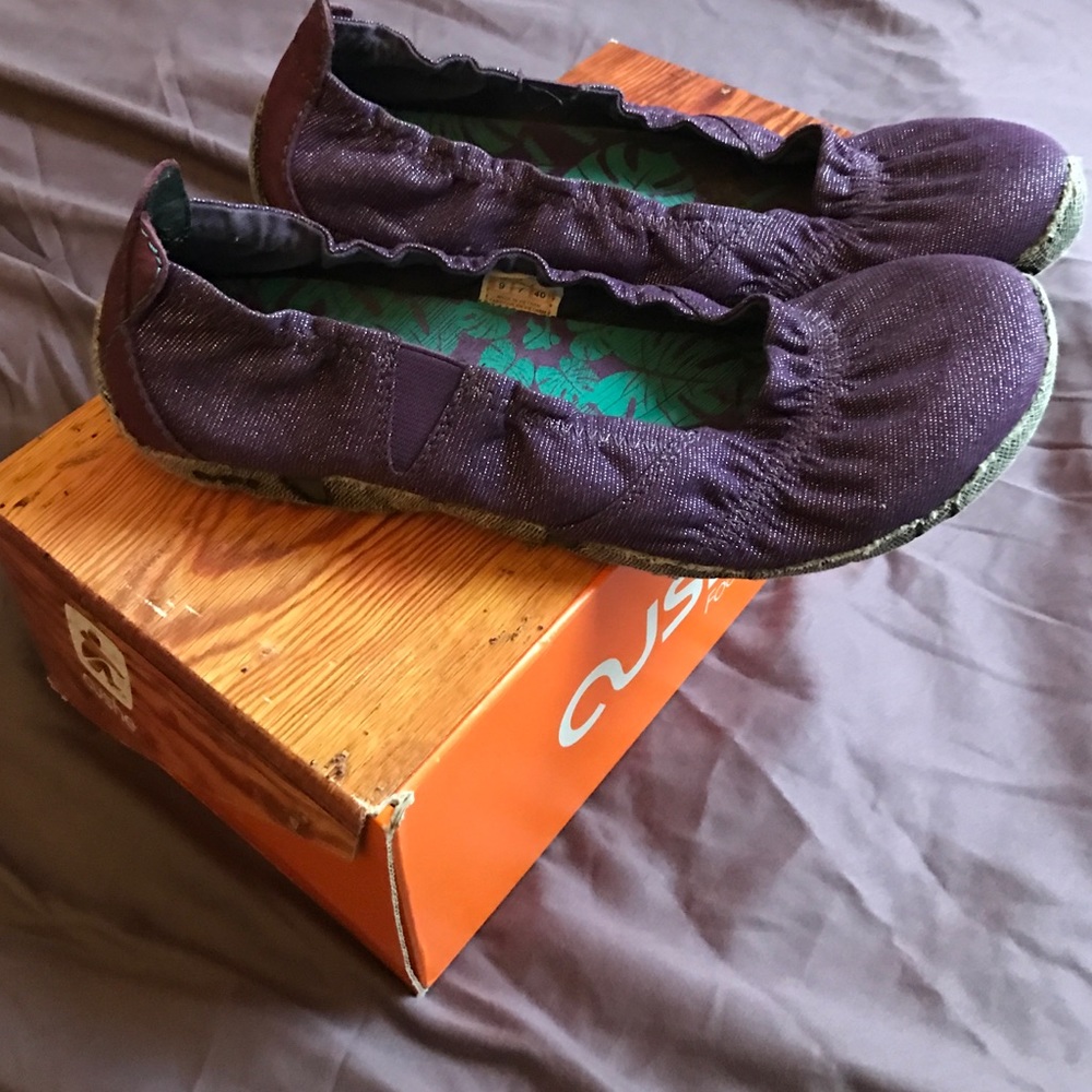 Hiking ballet footwear