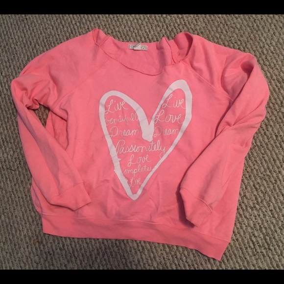 Forever 21 Tops - Pink cozy sweatshirt π Forever 21 Tops - Pink cozy sweatshirt π