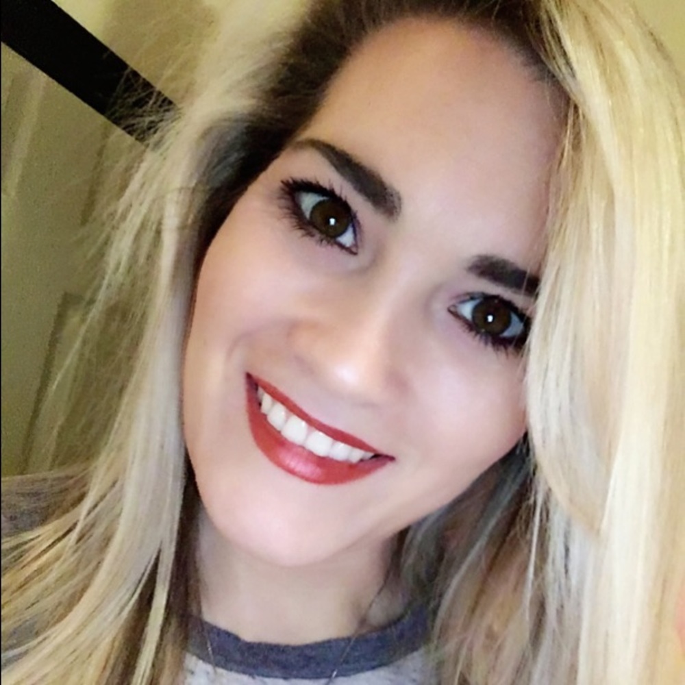 Meet your Posher, Jessica